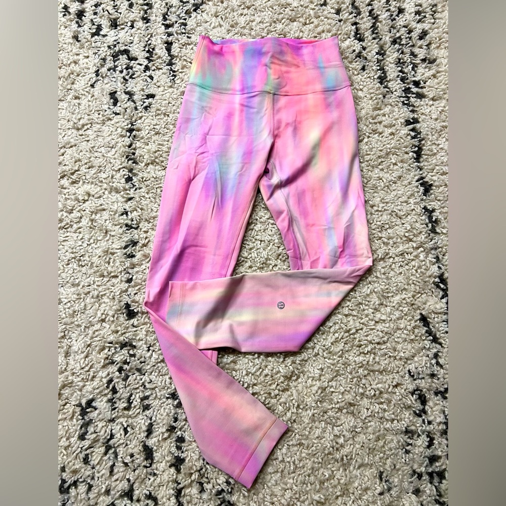 Lululemon Psychedelic Wash Multi Wunder Train 25”